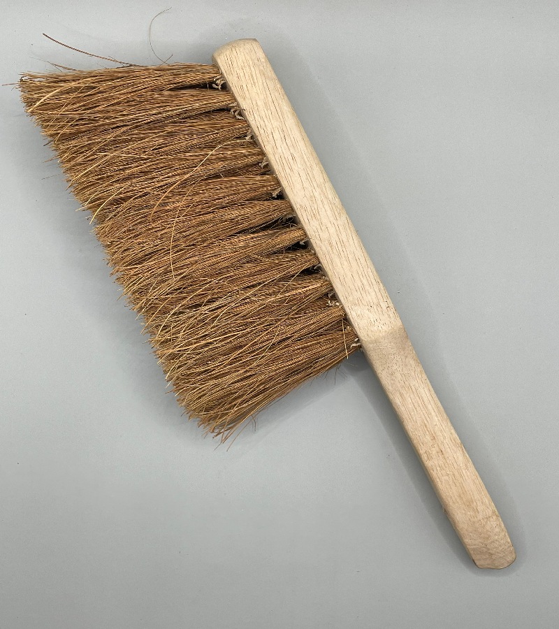 HAND BROOM